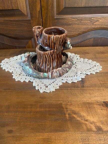 Tree Stump Planter with Squirrels