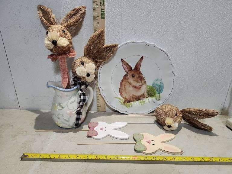 11'' Melamine Easter Plate And 5 Easter Decor Picks 12-16'' And 6.5'' Pitcher