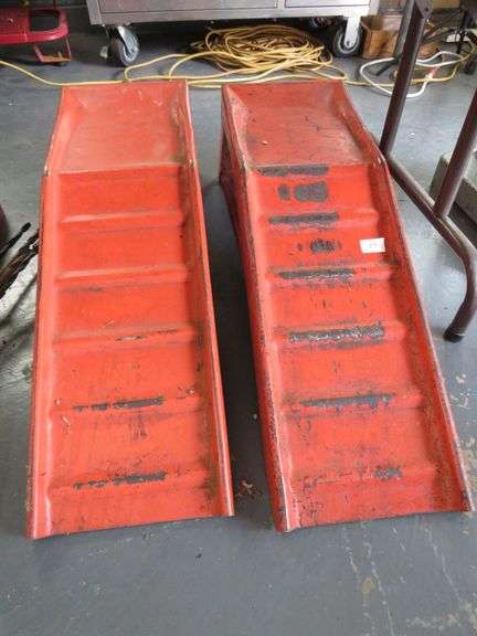 Car Ramps - Auction Ohio