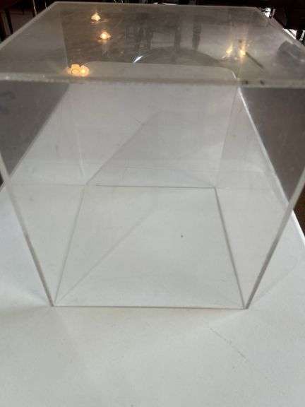 Acrylic Display Cube
