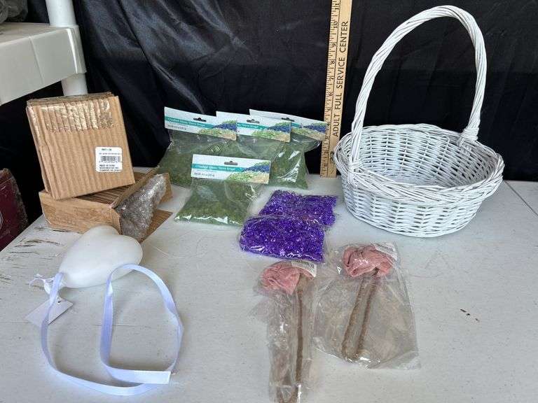 Basket W/Assorted Decor Rocks & 2 Glass Hearts