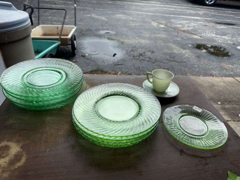 Green Uranium Glass