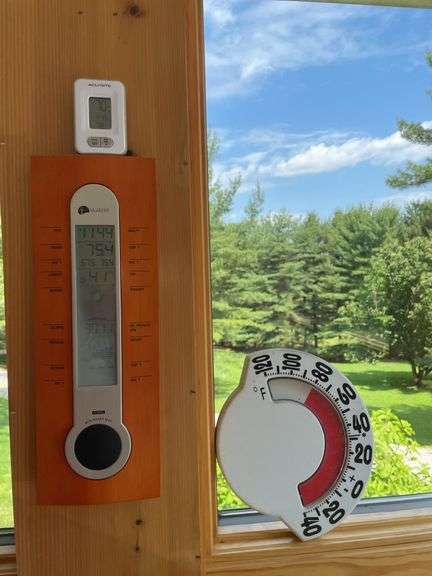 La Crosse Thermometer