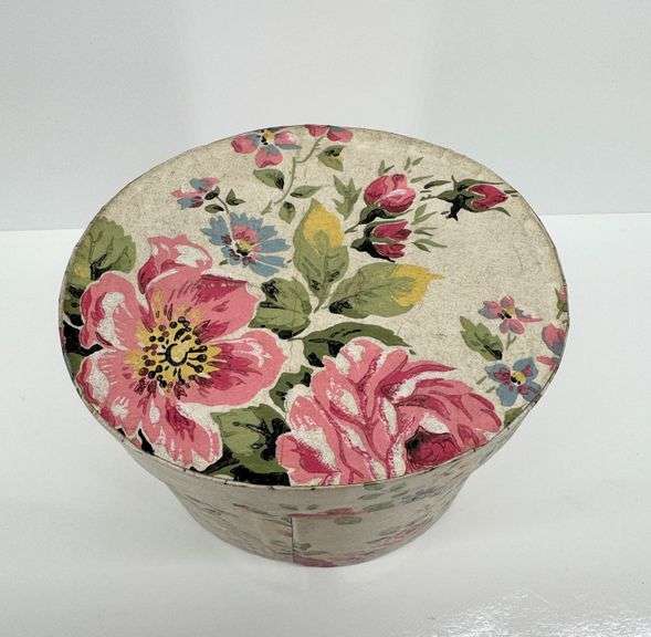 Floral Round Decorative Cardboard Box from Designer’s Attic