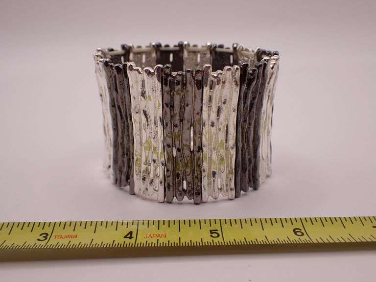 Vintage MACY's Cuff Stretch Bracelet