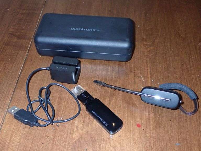 PLANTRONICS