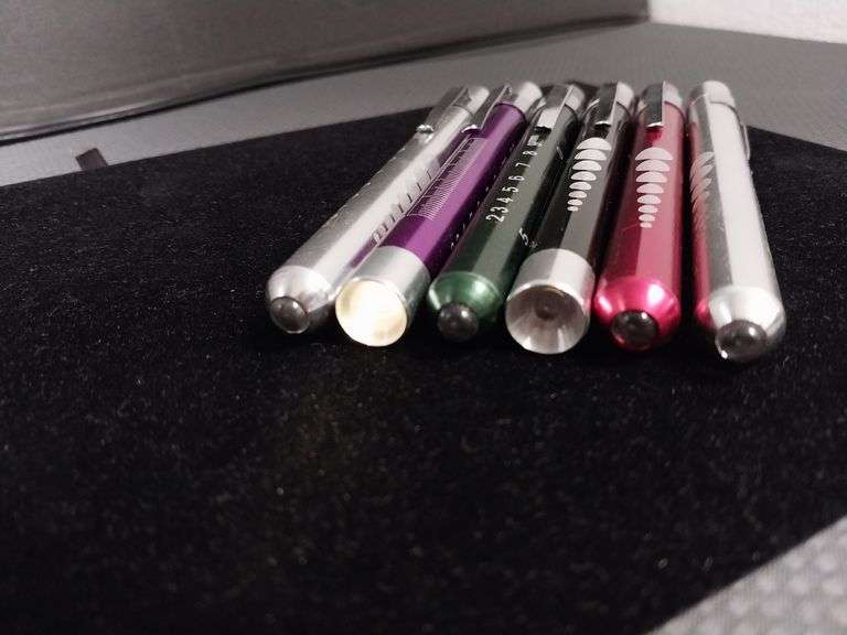 6 Pen Flashlights – Assorted Colors, Need Batteries