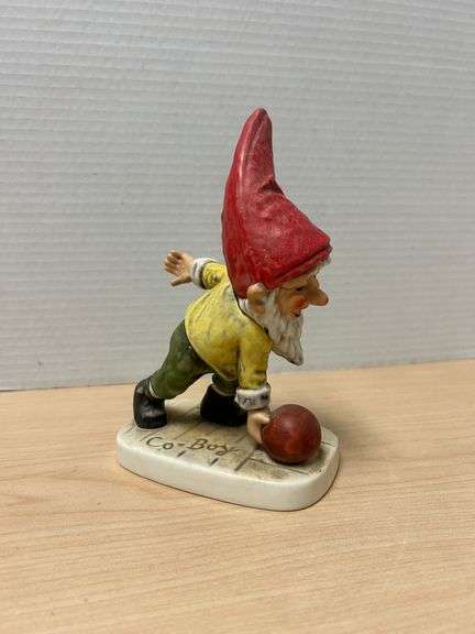 1975 Goebel Gnome Figurine "Jim" – Bowling Theme