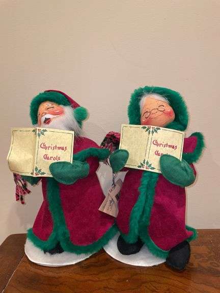 Annalee Christmas Carolers