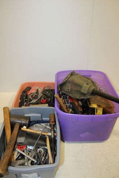 Tools & Hardware