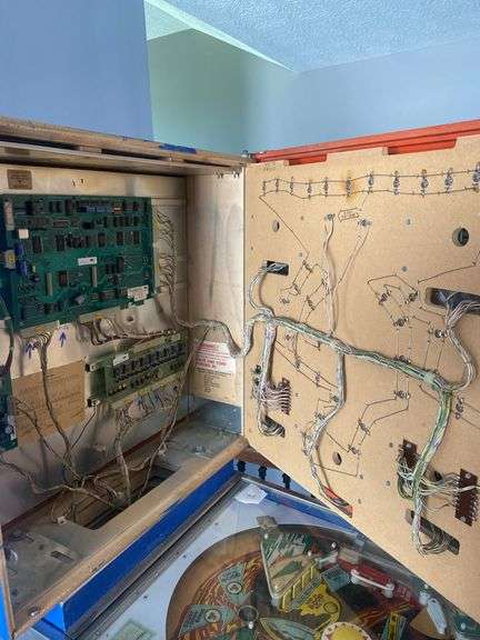 Vintage 1979 Gottlieb Countdown pinball