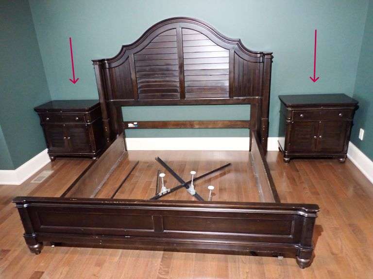 Paula Deen Bedroom Furniture, Steel Magnolia Tobacco Finish MATCHING NIGHTSTANDS