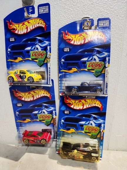 2002 Hot Wheels #23, 45, 84, 91