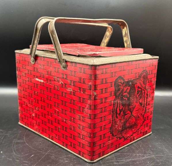 Tiger Chewing Tobacco Tin by Lorillard Co. with Red Brick Design