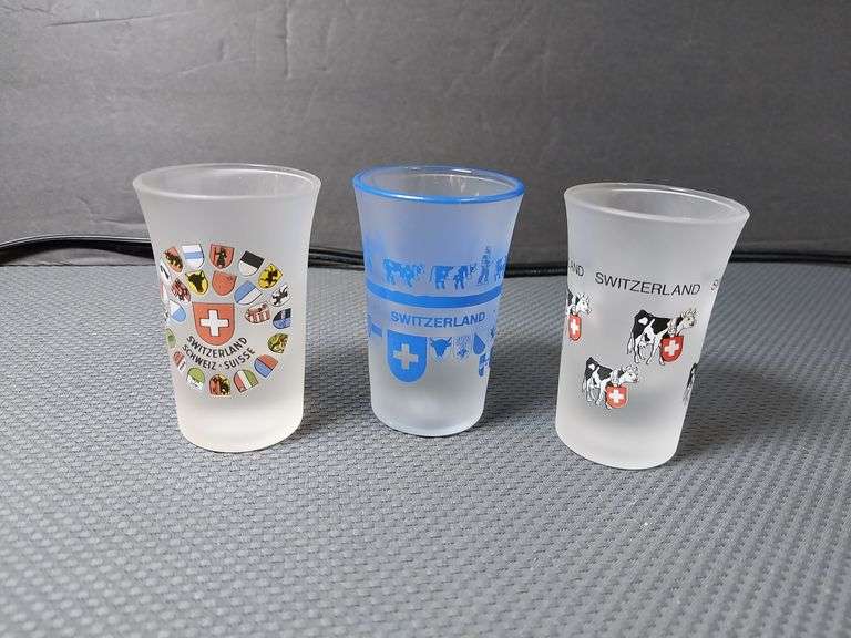 Set of 3 Switzerland Souvenir Shot Glasses – Frosted Glass