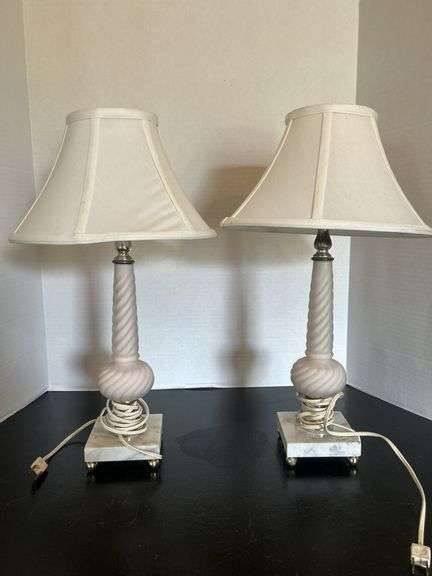 Dresser Lamps