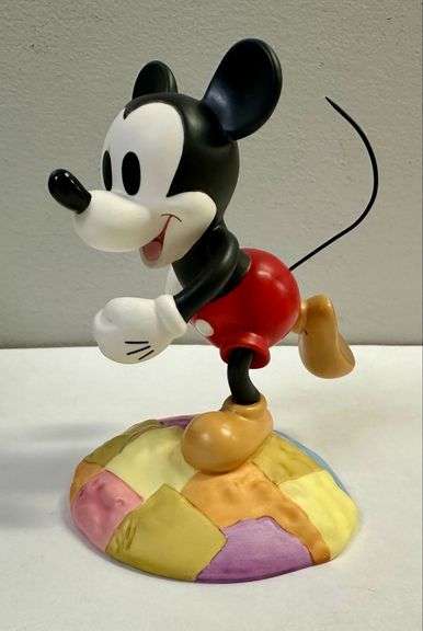 "Millennium Mickey: On Top of the World"