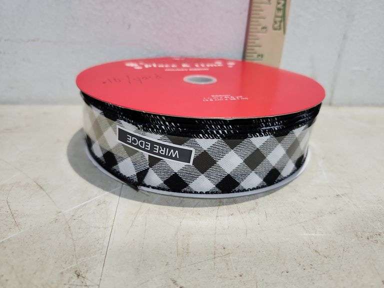 41.6 Yards X 1.5'' Black And White Check Ribbon