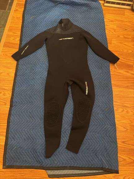 Henderson Wet Suit 3mm Size L Short