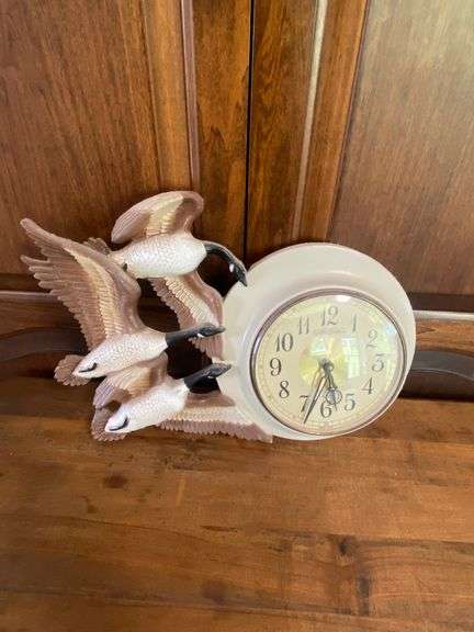 Wall Clock with Flying Geese