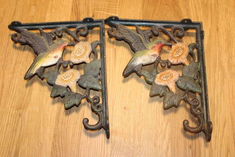 Cast Iron Brackets - Auction Ohio
