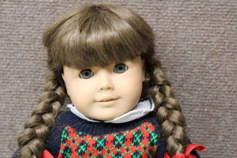 Molly McIntire Pleasant Company Doll with Braided Hair in Navy and Red Outfit