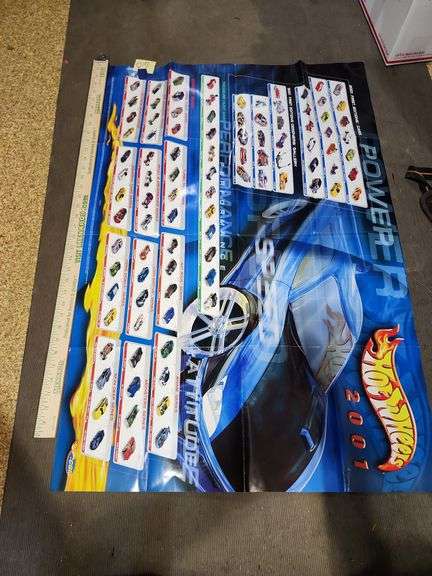2001 Hot Wheels Poster 40''X26''