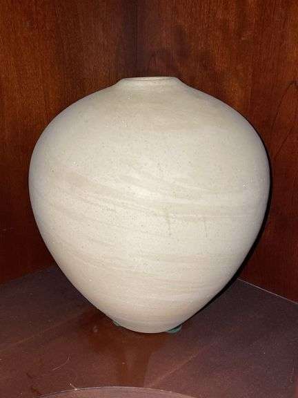 Artisian Signed vase