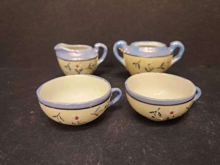 Mini Tea Set - Auction Ohio