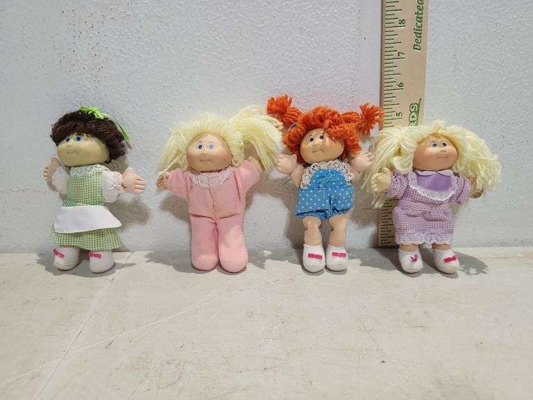 4 Vintage Cabbage Patch 5'' Pin Up Dolls, Dolls Only No Pins