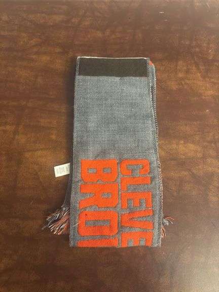 NFL Cleveland Browns Scarf NEW WITH TAGS