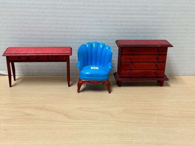 Mixed Dollhouse Furniture – Renwal & Greenbrier