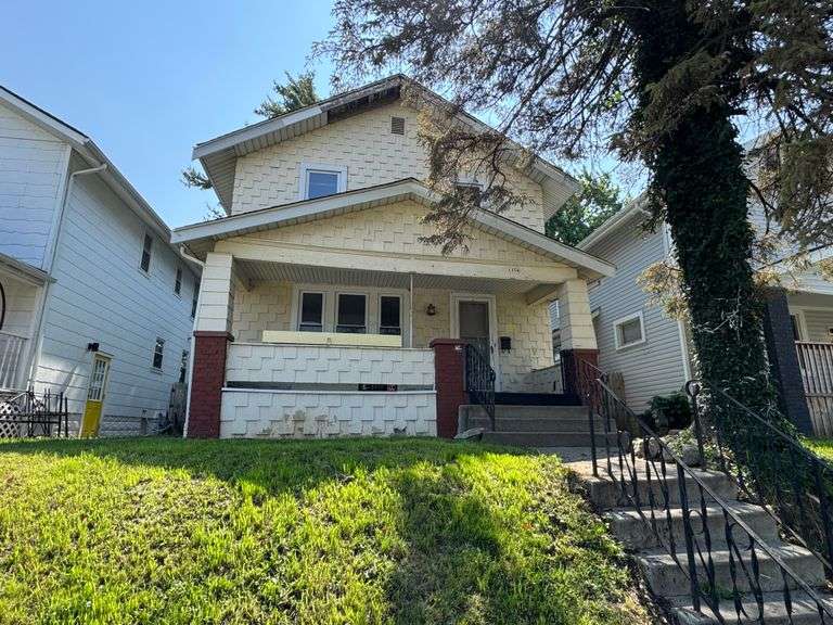 3 Bedroom, 1 Bathroom, 1296 Sq Ft