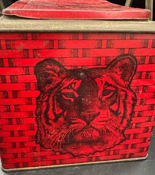 Tiger Chewing Tobacco Tin by Lorillard Co. with Red Brick Design