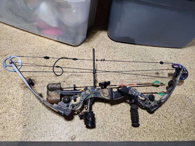 Martin Magnum Bow Weight 55-70, Let Off  HL, String 94'', Cable 39'', Draw MP, Bow Number 0311704