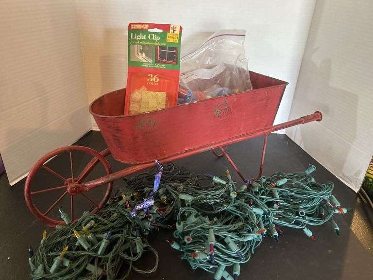 Christmas Lights & Decorations