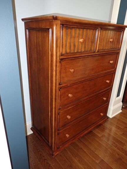 American Signature Solid Oak - Chest of Drawers - Two over Three Dresser