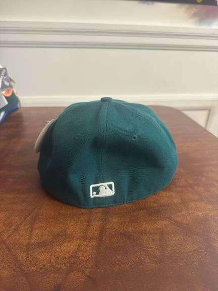 Cleveland Guardians SnapBack Size 7 1/2 Green