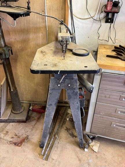 Shopsmith 20-Inch Scroll Saw with Stand