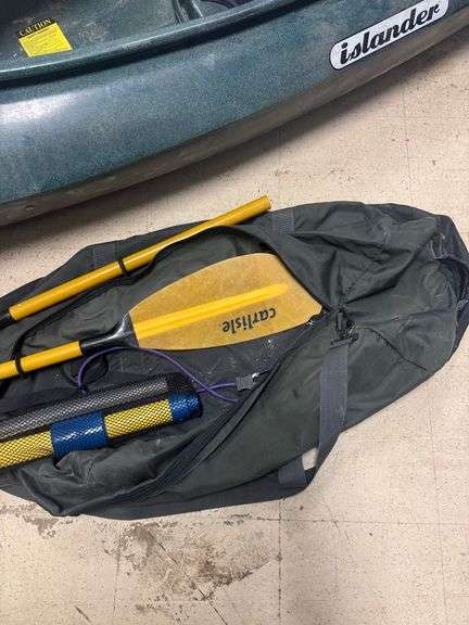 11ft Islander Green Kayak with paddles