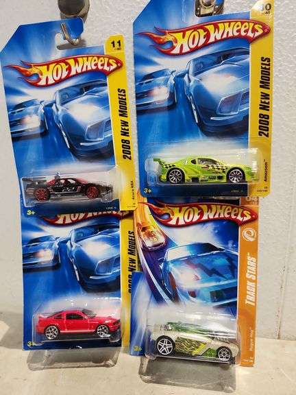 2008 Hot Wheels #1, 11, 30, 104
