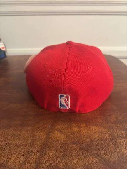 Cleveland Cavaliers SnapBack Size 7 5/8 Red