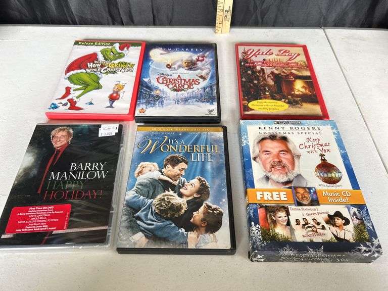 7 Assorted Christmas DVD Movies