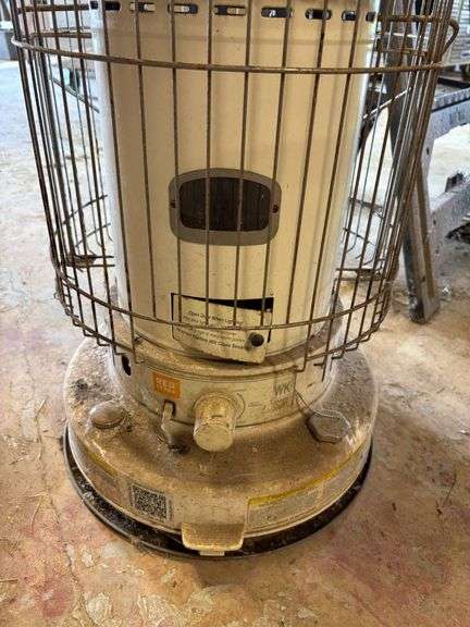 RedStone Kerosene Heater with Safety Cage