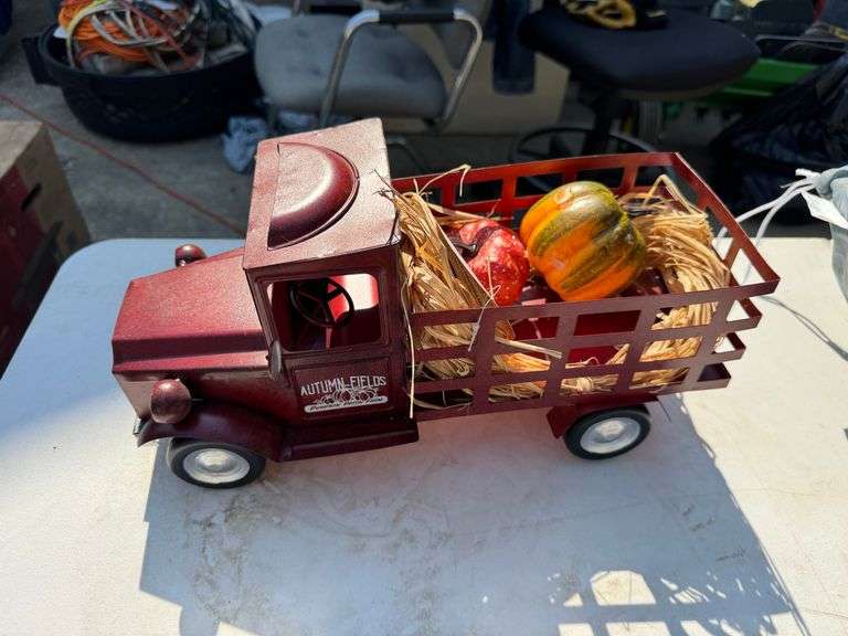 Tin Truck