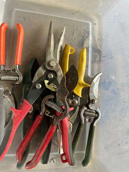 Garden Pruning Shears and Snips