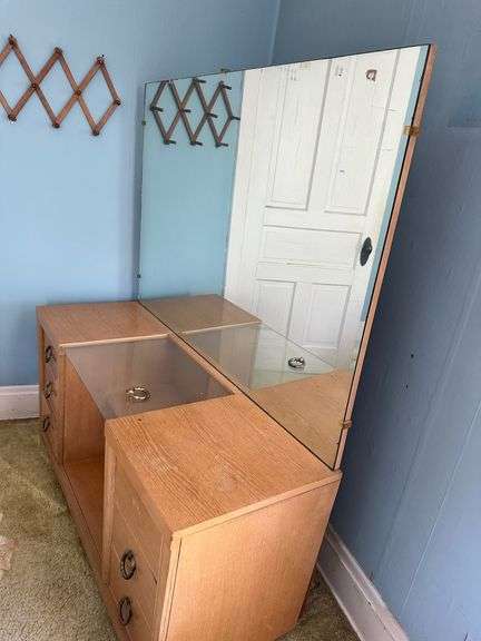 Mid-Century Vanity with Mirror