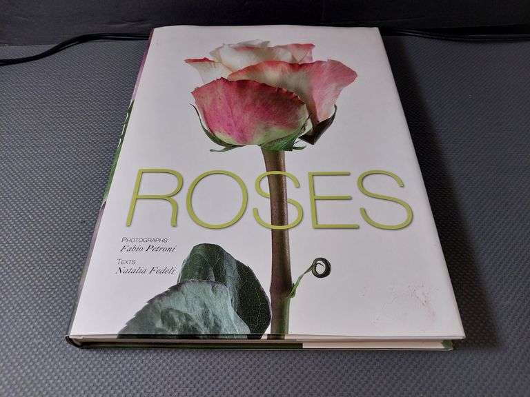 Roses by Fabio Petroni & Natalia Fedeli – Large Format Photo Book