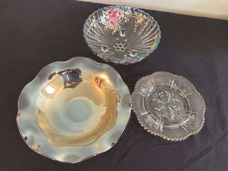 Vintage Glass Bowls & Serving Plate (3 pieces)