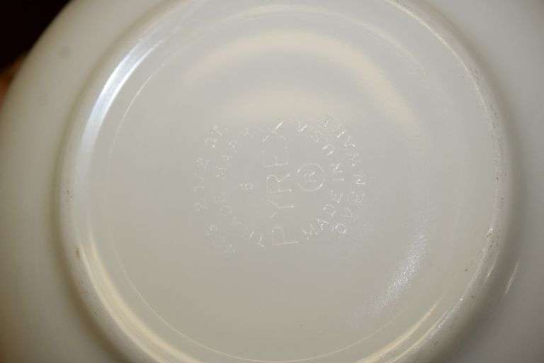 Aqua Pyrex Mixing Bowls